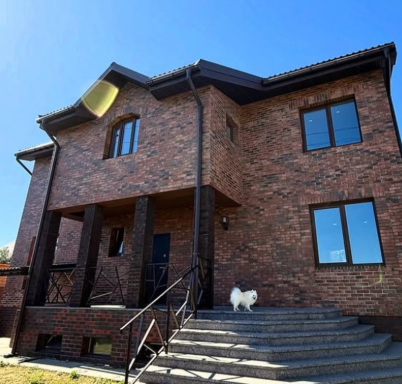 Innovative Fassadentechnologie mit Klinker-Thermoplatten – Effizienz und Stil vereint