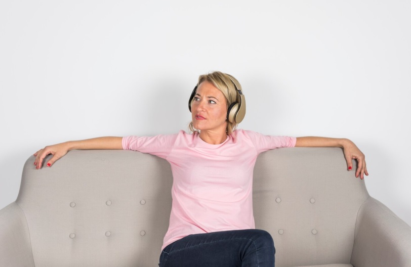 Welche Sitzhöhe beim Sofa wirklich bequem ist